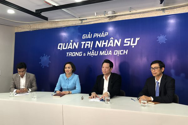 Giải b&agrave;i to&aacute;n nh&acirc;n sự ứng ph&oacute; dịch Covid-19 - Ảnh 1.