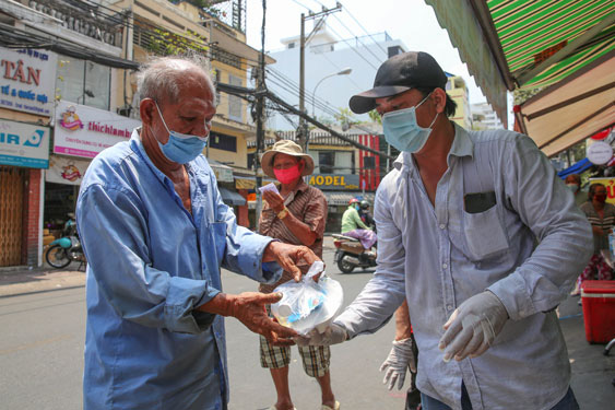 Triển khai gói hỗ trợ 62.000 tỉ đồng