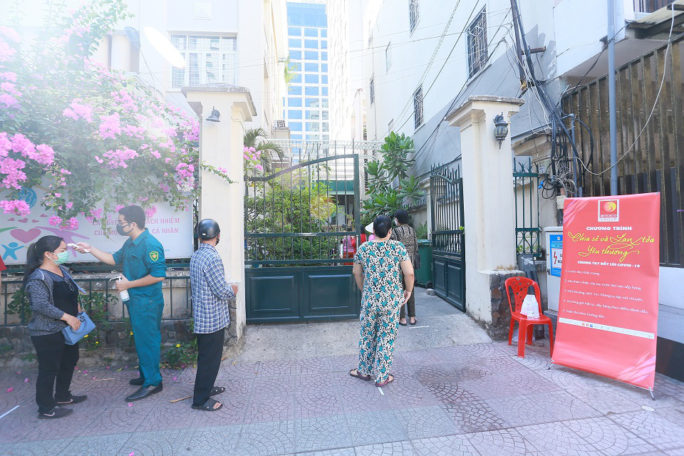 Tập đo&agrave;n Bitexco: Lan tỏa y&ecirc;u thương, c&ugrave;ng cộng đồng vượt qua đại dịch - Ảnh 3.
