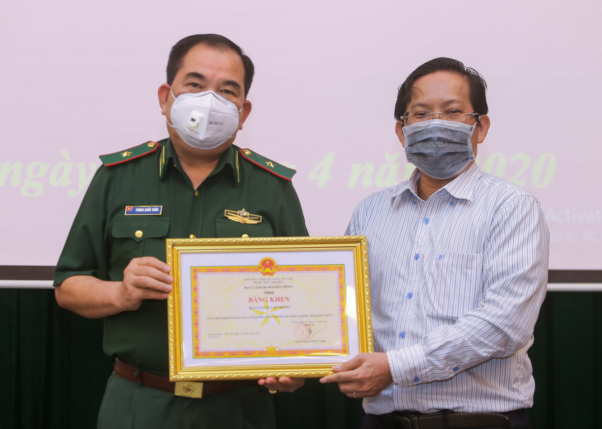 Tiếp sức người lính biên phòng