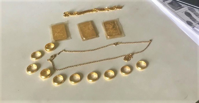 Đà Nẵng: Cụ bà 69 tuổi tích góp hơn 5 lượng vàng bị trộm khoắng sạch