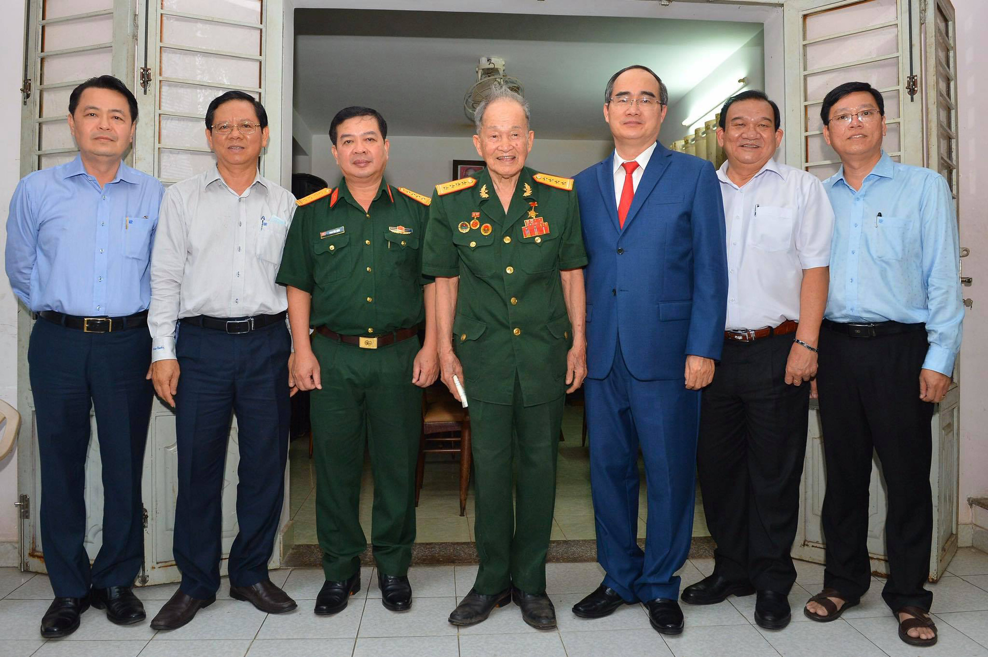 Tình báo giữa lòng tình báo - Ảnh 15.