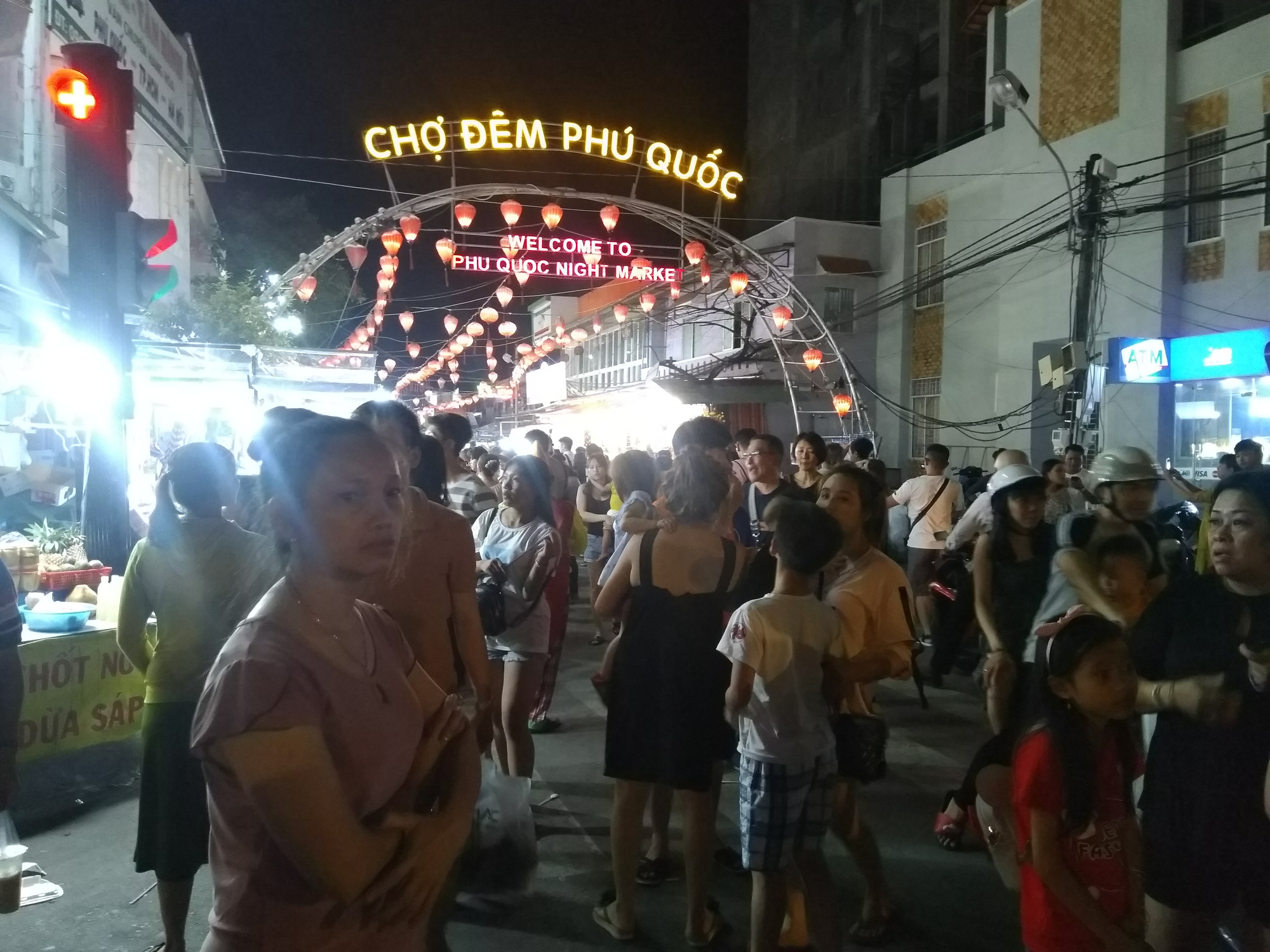 Tối nay, chợ đêm Phú Quốc đón tin rất vui