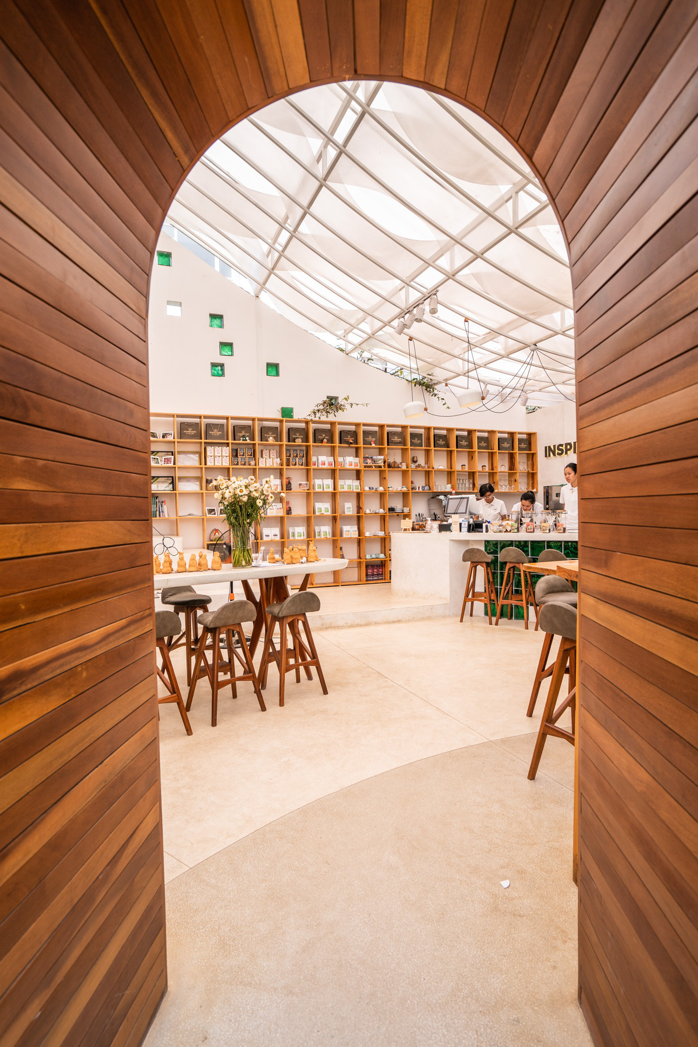 Những qu&aacute;n c&agrave; ph&ecirc; đẹp ở Đ&agrave; Lạt cho bạn tận hưởng nghỉ lễ 30-4 - Ảnh 36.