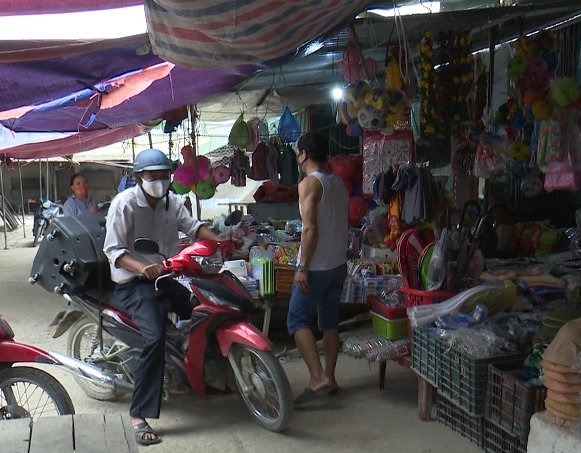 Bí thư đi từng ngõ, gõ từng nhà