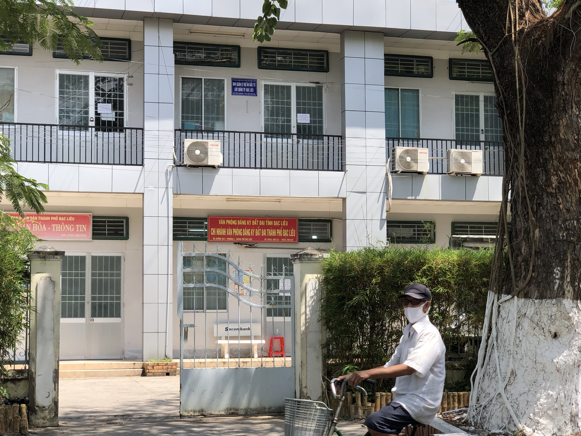 TP Bạc Li&ecirc;u: Sửa chữa hơn 100 triệu l&agrave; lặt vặt n&ecirc;n kh&ocirc;ng cần hồ sơ dự to&aacute;n? - Ảnh 2.