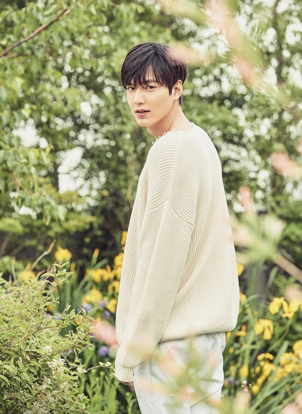 Phong độ Lee Min Ho tuổi 33 - Ảnh 11.
