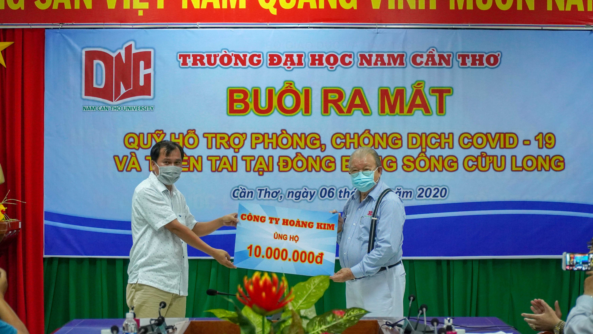 ĐH Nam Cần Thơ ra mắt quỹ ph&ograve;ng, chống dịch Covid-19 v&agrave; thi&ecirc;n tai ĐBSCL - Ảnh 2.