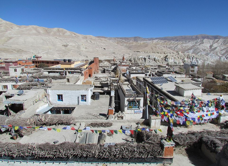 Sự sống khắc nghiệt nơi tận c&ugrave;ng d&atilde;y Himalaya - Ảnh 17.
