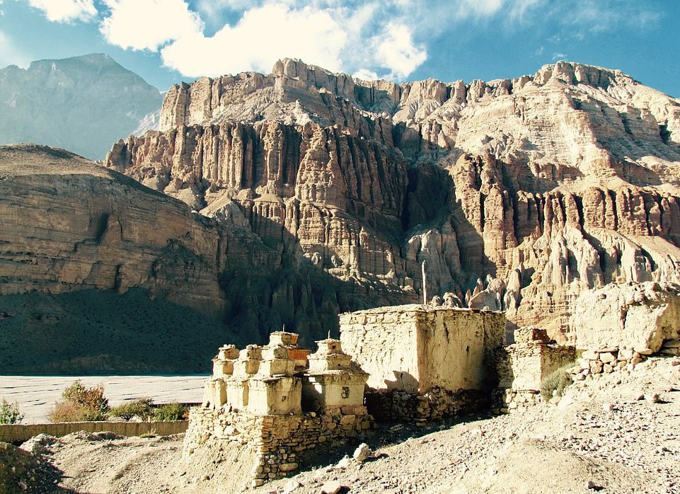 Sự sống khắc nghiệt nơi tận c&ugrave;ng d&atilde;y Himalaya - Ảnh 3.