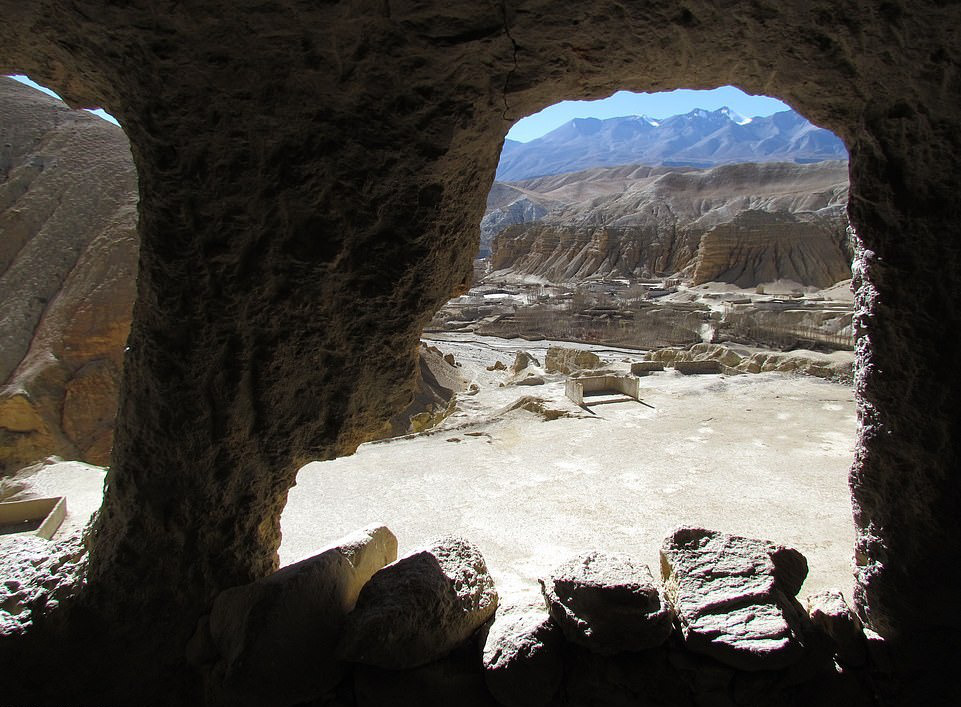 Sự sống khắc nghiệt nơi tận c&ugrave;ng d&atilde;y Himalaya - Ảnh 20.