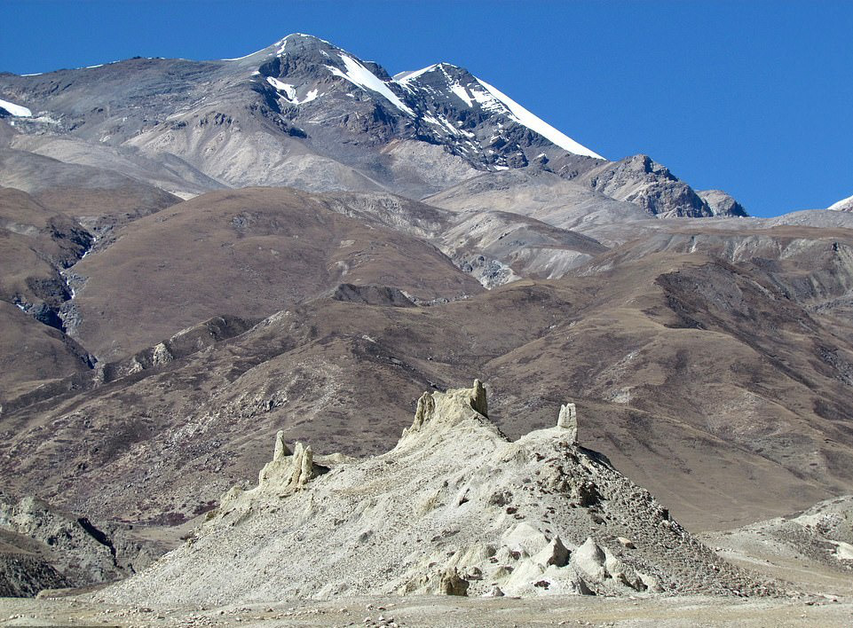Sự sống khắc nghiệt nơi tận c&ugrave;ng d&atilde;y Himalaya - Ảnh 9.