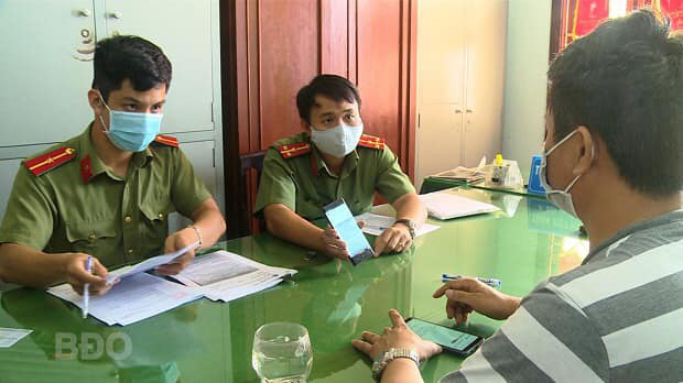 Xử lý 15 đối tượng "tay nhanh hơn não" về dịch Covid-19