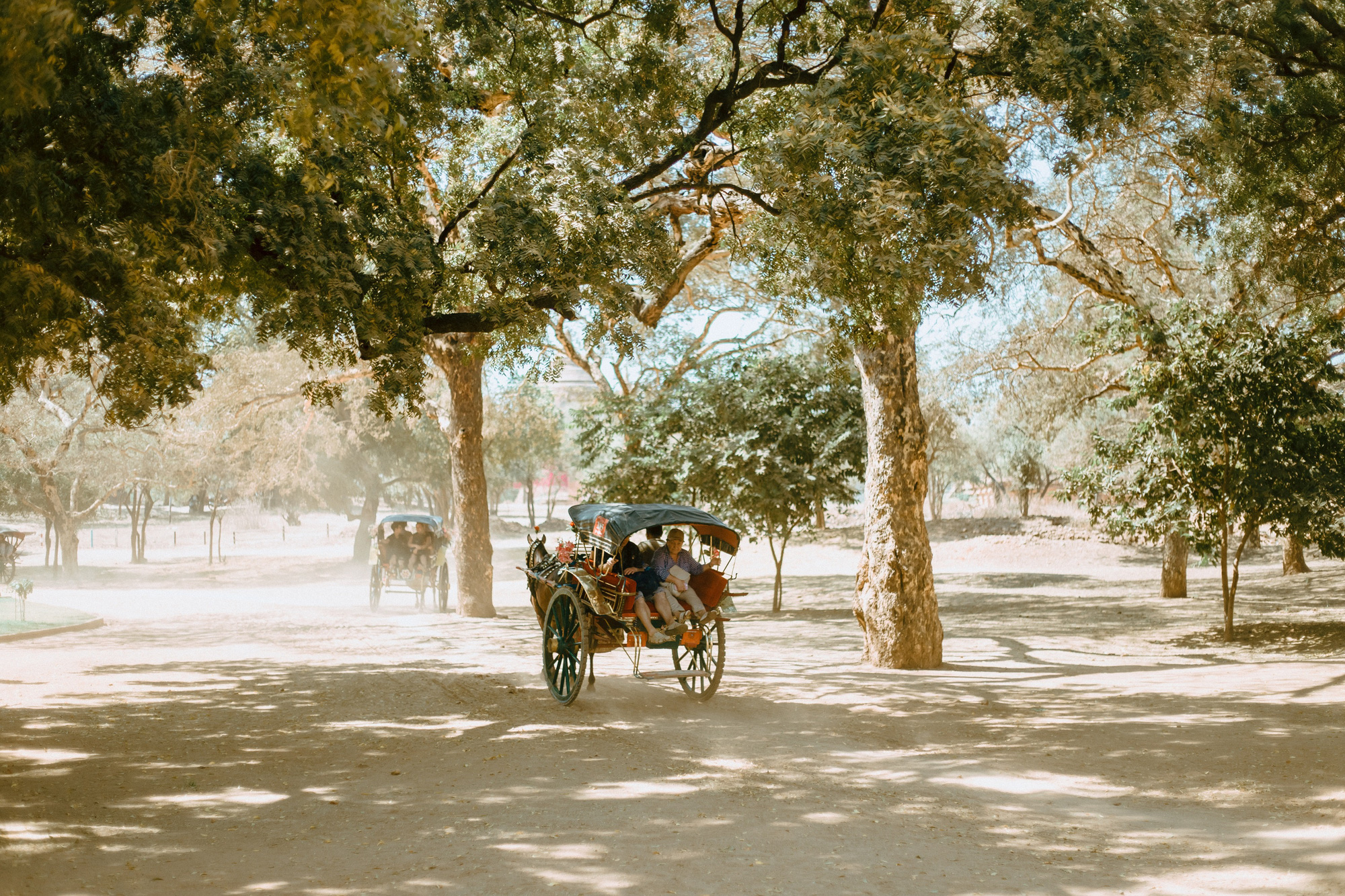 Cuộc sống ở Myanmar l&agrave; những khung h&igrave;nh b&igrave;nh dị v&agrave; y&ecirc;n ả - Ảnh 25.