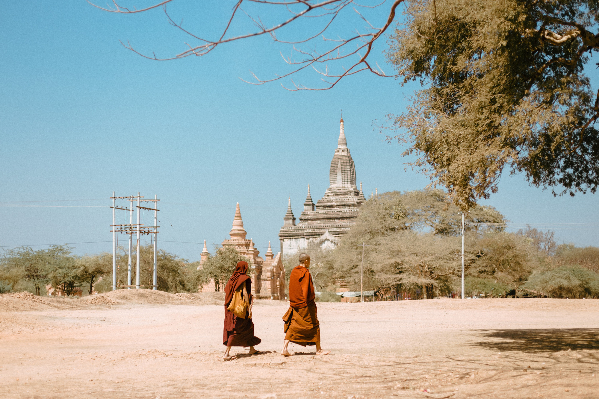 Cuộc sống ở Myanmar l&agrave; những khung h&igrave;nh b&igrave;nh dị v&agrave; y&ecirc;n ả - Ảnh 6.