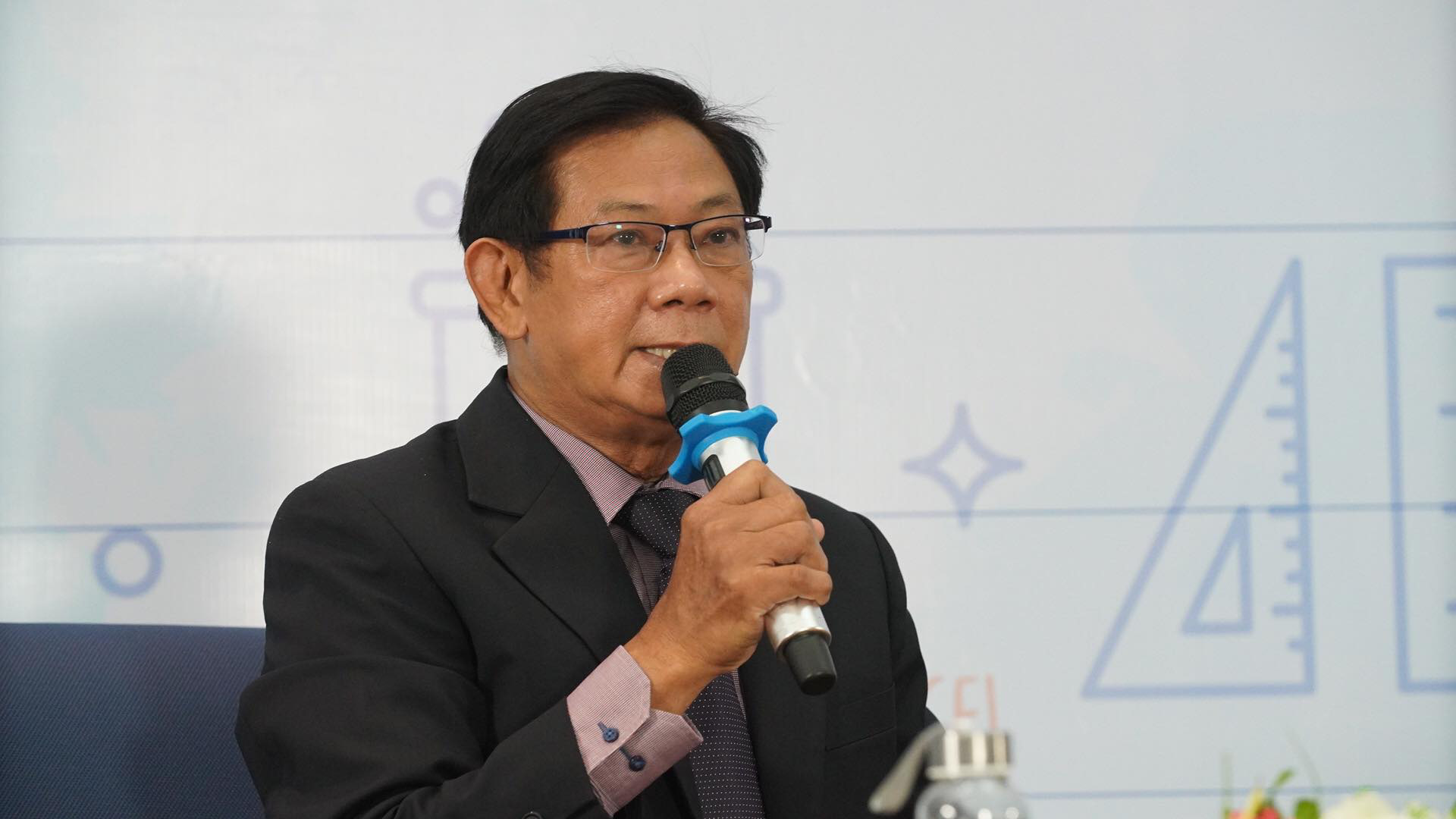 Trực tuyến Đưa trường học đến th&iacute; sinh: Chuẩn bị g&igrave; cho m&ugrave;a thi 2020? - Ảnh 4.