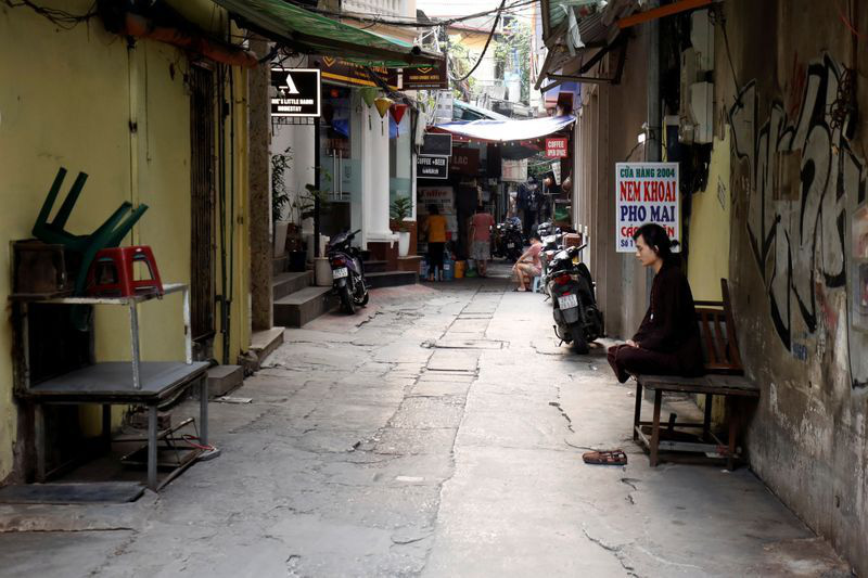 Việt Nam trở thành điểm sáng “ghìm cương” Covid-19
