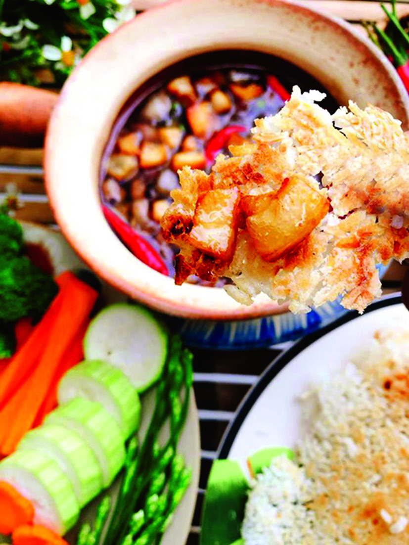 Cơm cháy bà ngoại - Ảnh 3.