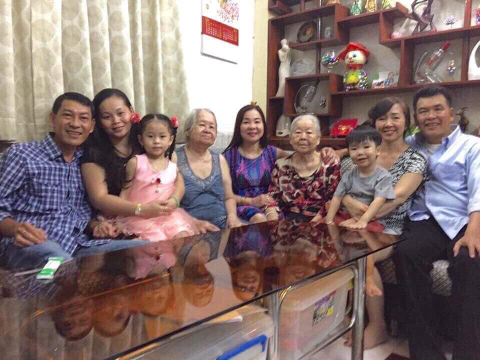 Nghệ sĩ trải lòng về Ngày của mẹ - Ảnh 6.