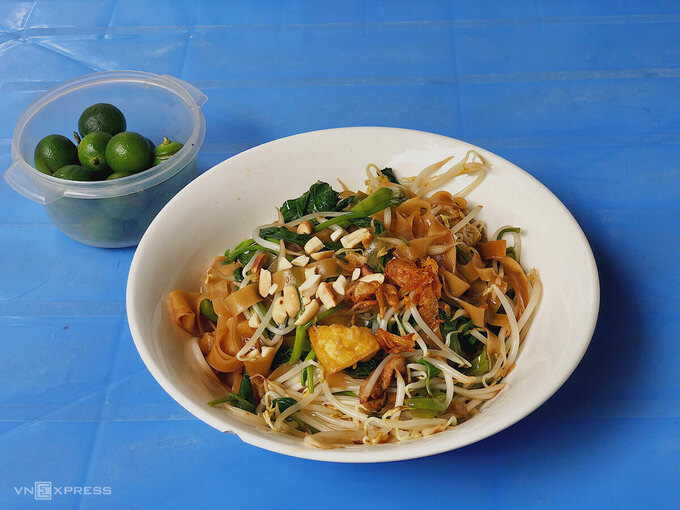 Các món trộn cho ngày đầu hè - Ảnh 1.