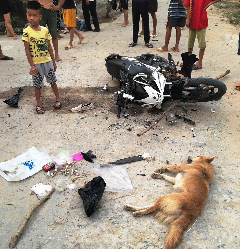 Đi trộm ch&oacute; bị ph&aacute;t gi&aacute;c, cẩu tặc d&ugrave;ng dao ch&eacute;m người d&acirc;n trọng thương - Ảnh 2.