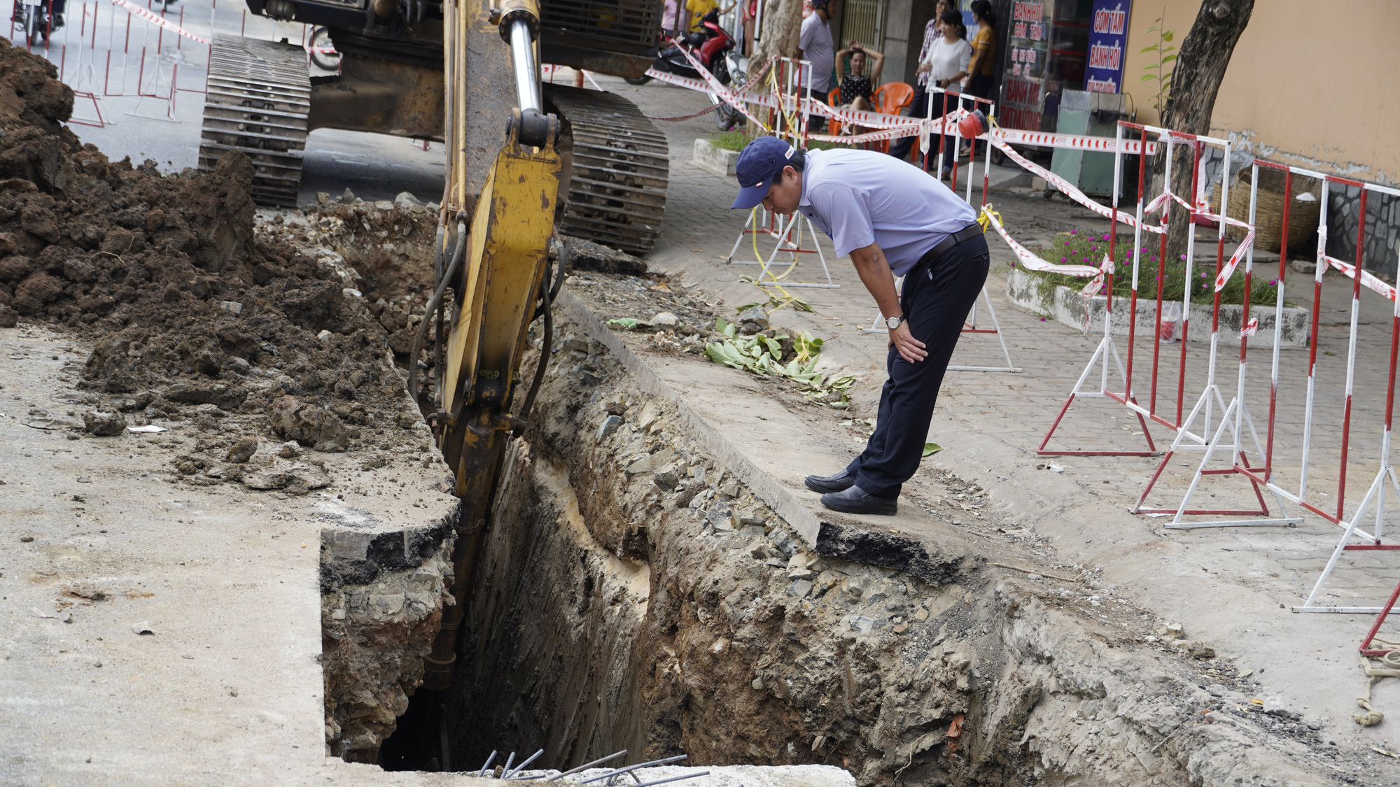 Bà Rịa: Cống thoát nước sập, lấp chết công nhân