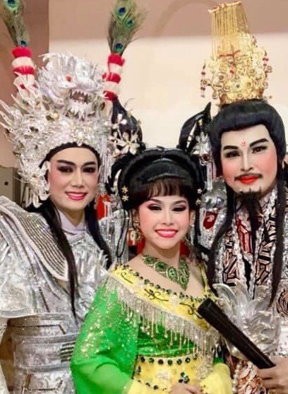 Sân khấu sáng đèn trở lại, nghệ sĩ rộn ràng trên sàn tập - Ảnh 5.
