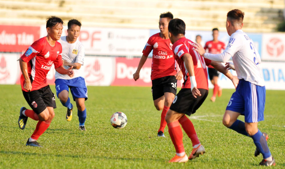 FIFA hoãn 3 giải World Cup đến năm 2021 - Ảnh 2.
