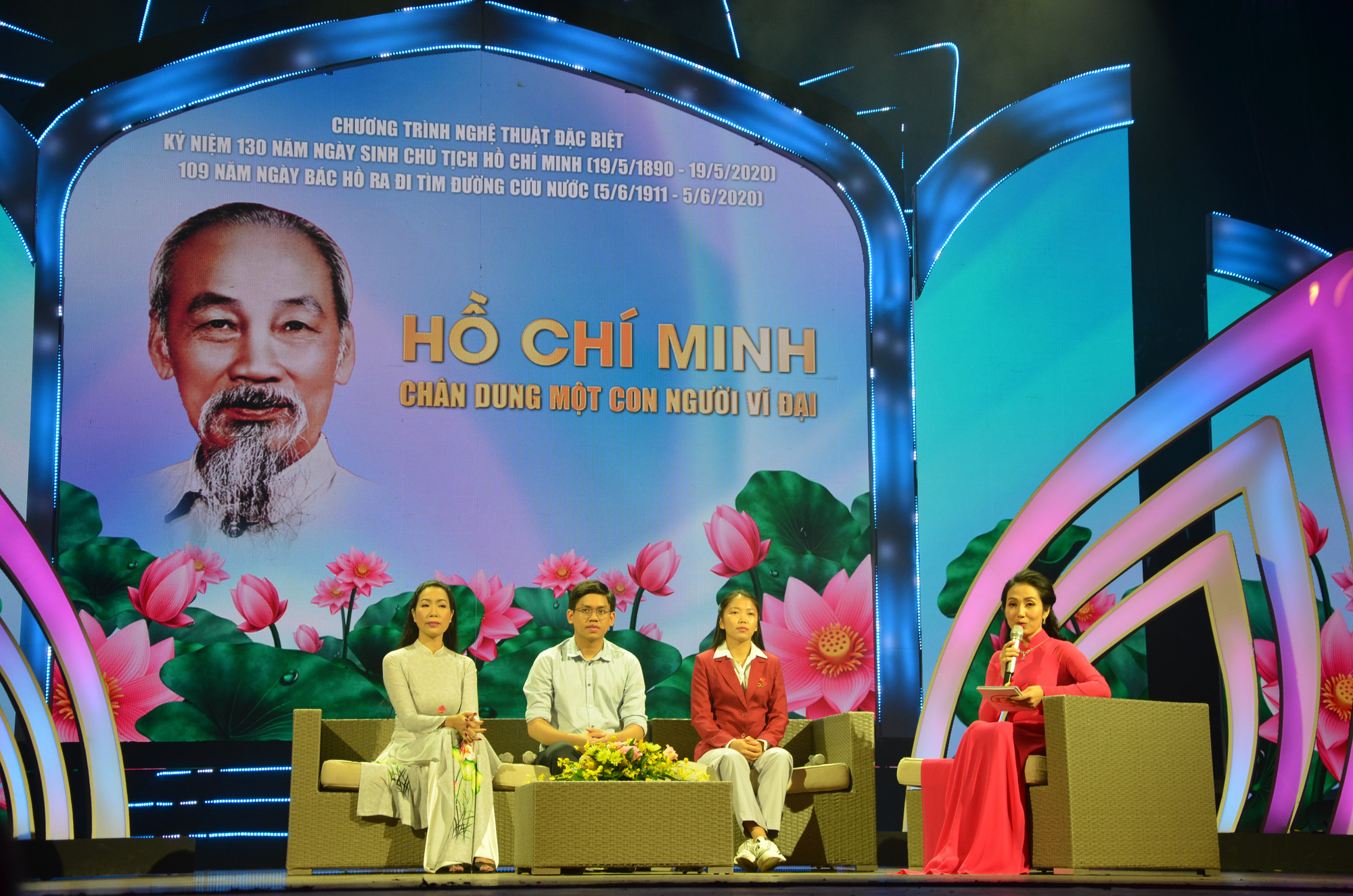 D&agrave;n sao h&aacute;t mừng sinh nhật B&aacute;c - Ảnh 5.