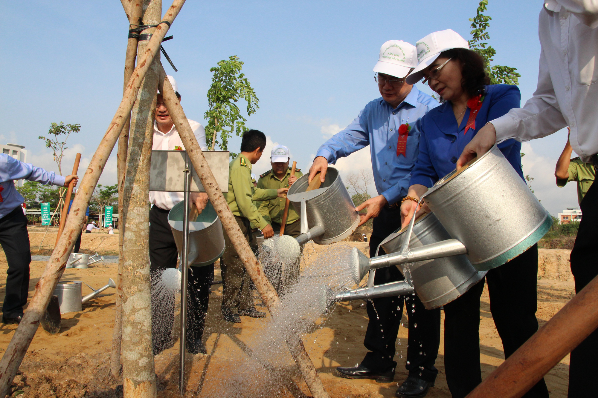 TP HCM phát động Tết trồng cây nhớ ơn Bác Hồ - Ảnh 3.