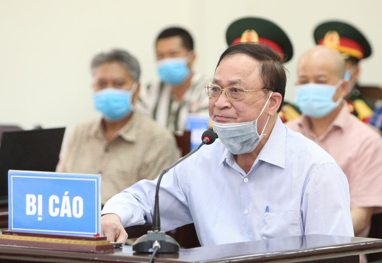 Gây thất thoát 939 tỉ đồng, cựu Đô đốc Nguyễn Văn Hiến nói "nhận khuyết điểm"