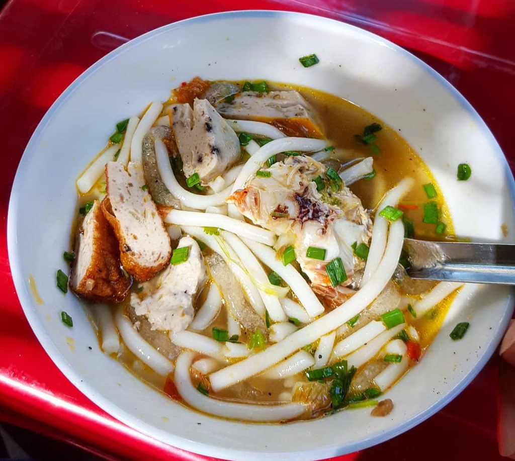 B&uacute;n sứa v&agrave; 7 m&oacute;n ăn lạ vị đ&aacute;ng thử khi tới Nha Trang - Ảnh 4.
