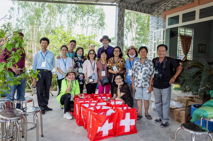 Hỗ trợ ho&agrave;n cảnh kh&oacute; khăn sau dịch Covid-19 - Ảnh 9.