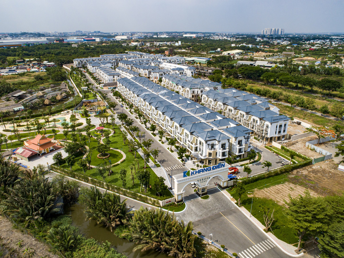 Nhà liên kế, biệt thự cao cấp tại khu Đông TP HCM thu hút cộng đồng cư dân