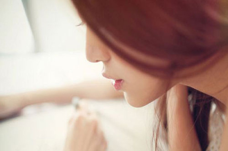 Phụ nữ làm gì trước những níu kéo điên cuồng từ người cũ?