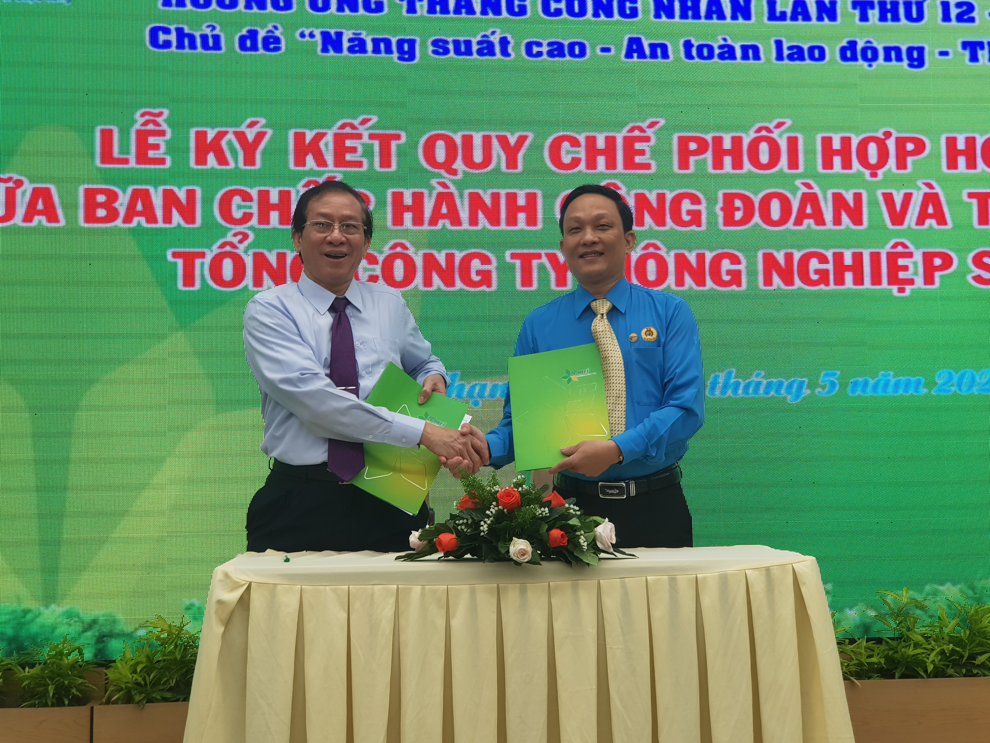 Phối hợp chăm lo người lao động