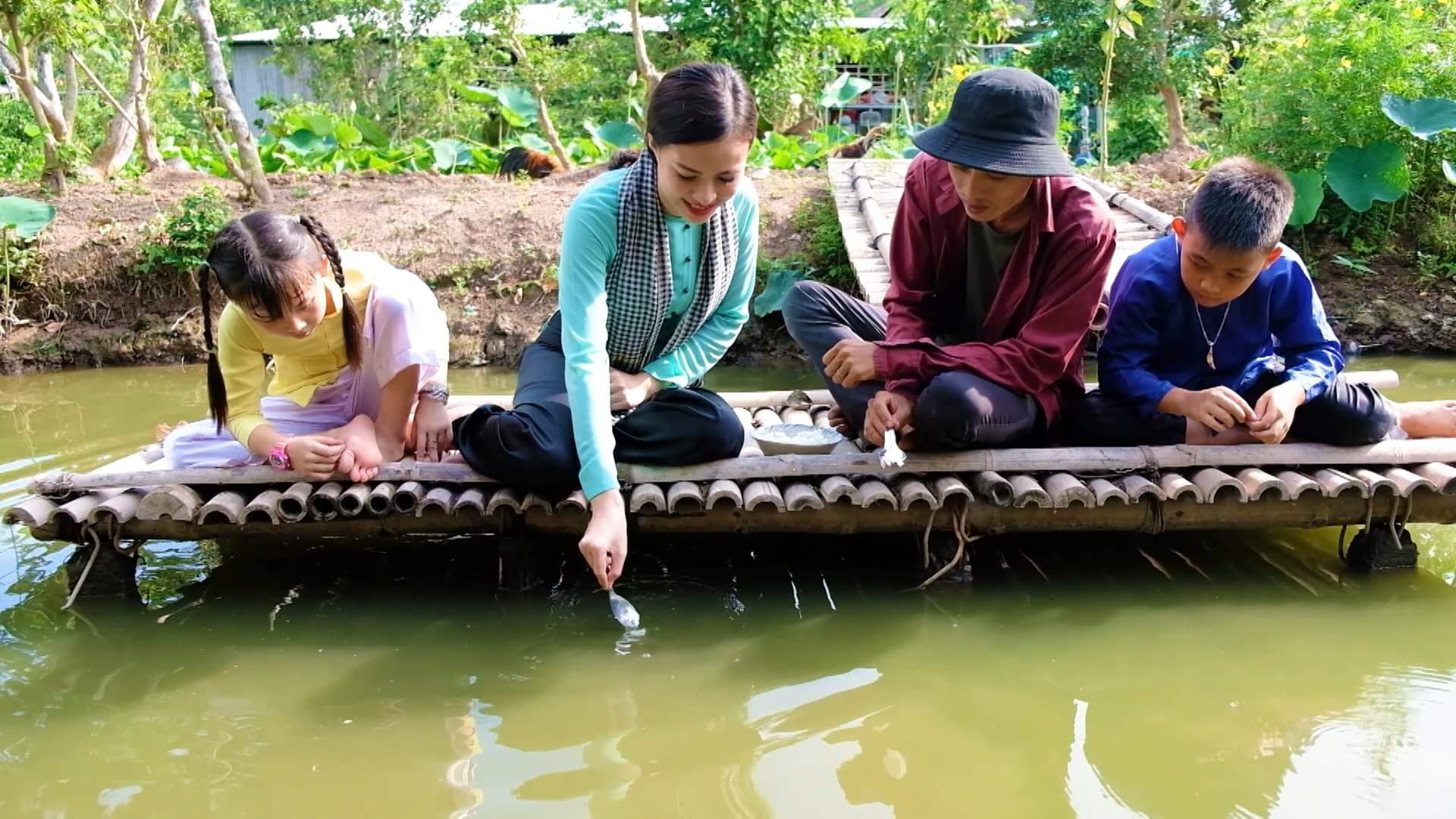 Nhiều điều kỳ th&uacute; ở đất T&acirc;y Đ&ocirc; - Ảnh 1.