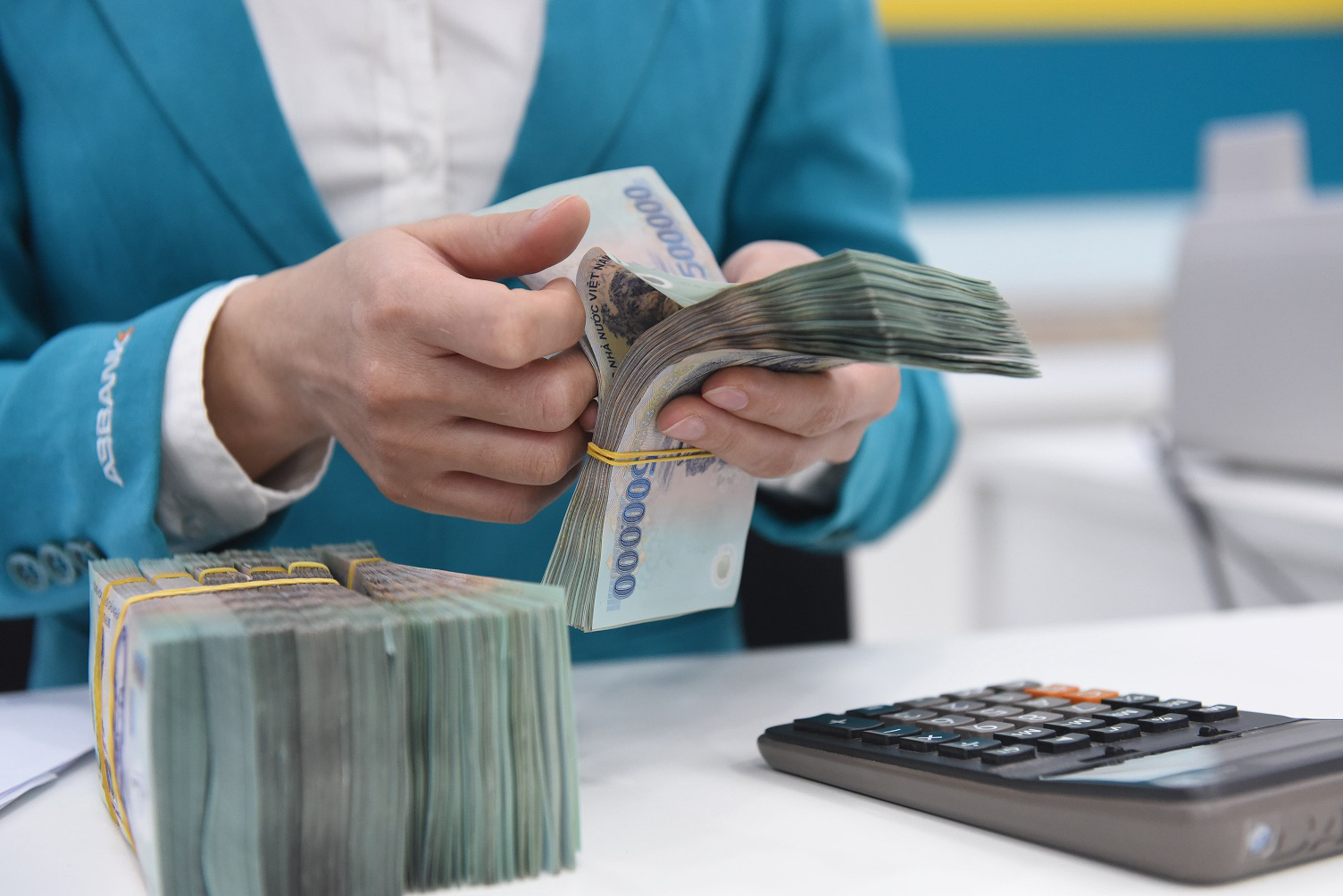 Nhiều ngân hàng tung thêm hàng ngàn tỉ đồng cho vay ưu đãi