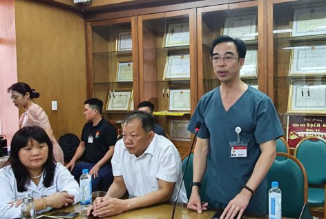 Đóng cửa nhà tang lễ trong Bệnh viện Bạch Mai