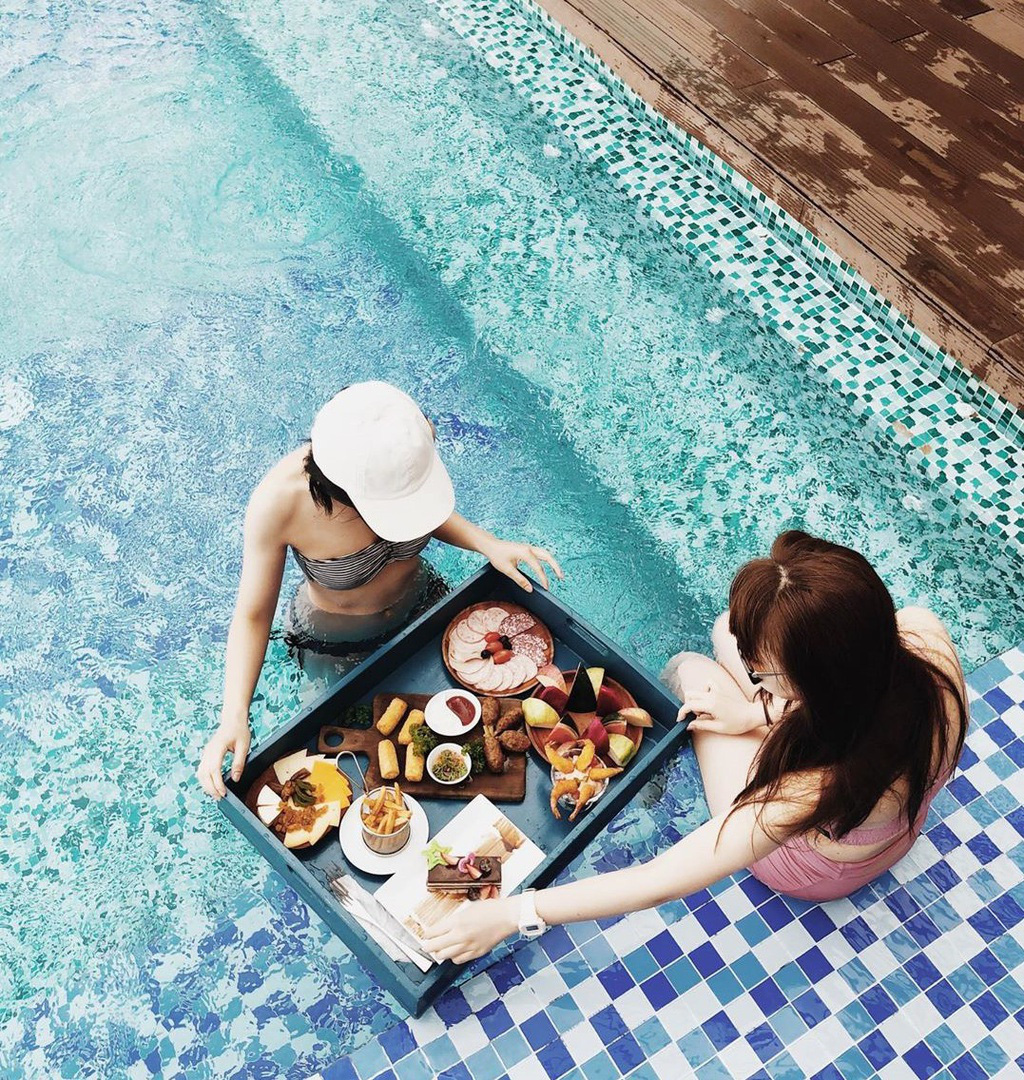 4 hồ bơi v&ocirc; cực ở Đ&agrave; Nẵng l&ecirc;n h&igrave;nh sang chảnh - Ảnh 4.