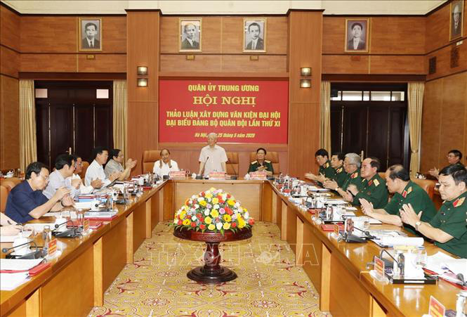 Ch&ugrave;m ảnh Tổng B&iacute; thư, Chủ tịch nước Nguyễn Ph&uacute; Trọng chủ tr&igrave; Hội nghị Qu&acirc;n ủy Trung ương - Ảnh 4.