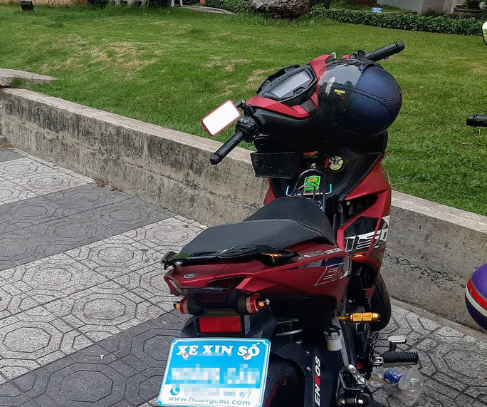 Người tố CSGT Tân Sơn Nhất đòi 6,2 triệu đồng lỗi xe không biển số nói gì?