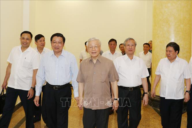 Tổng B&iacute; thư, Chủ tịch nước chủ tr&igrave; họp Thường trực Ban Chỉ đạo Trung ương ph&ograve;ng, chống tham nhũng - Ảnh 1.