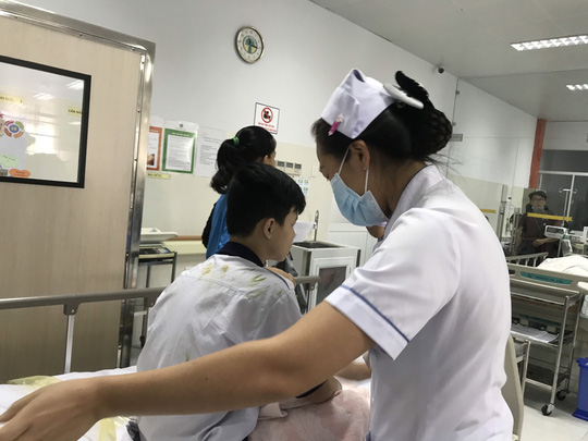 C&acirc;y bật gốc khiến 1 học sinh tử vong: Hiệu trưởng chịu tr&aacute;ch nhiệm ch&iacute;nh - Ảnh 6.