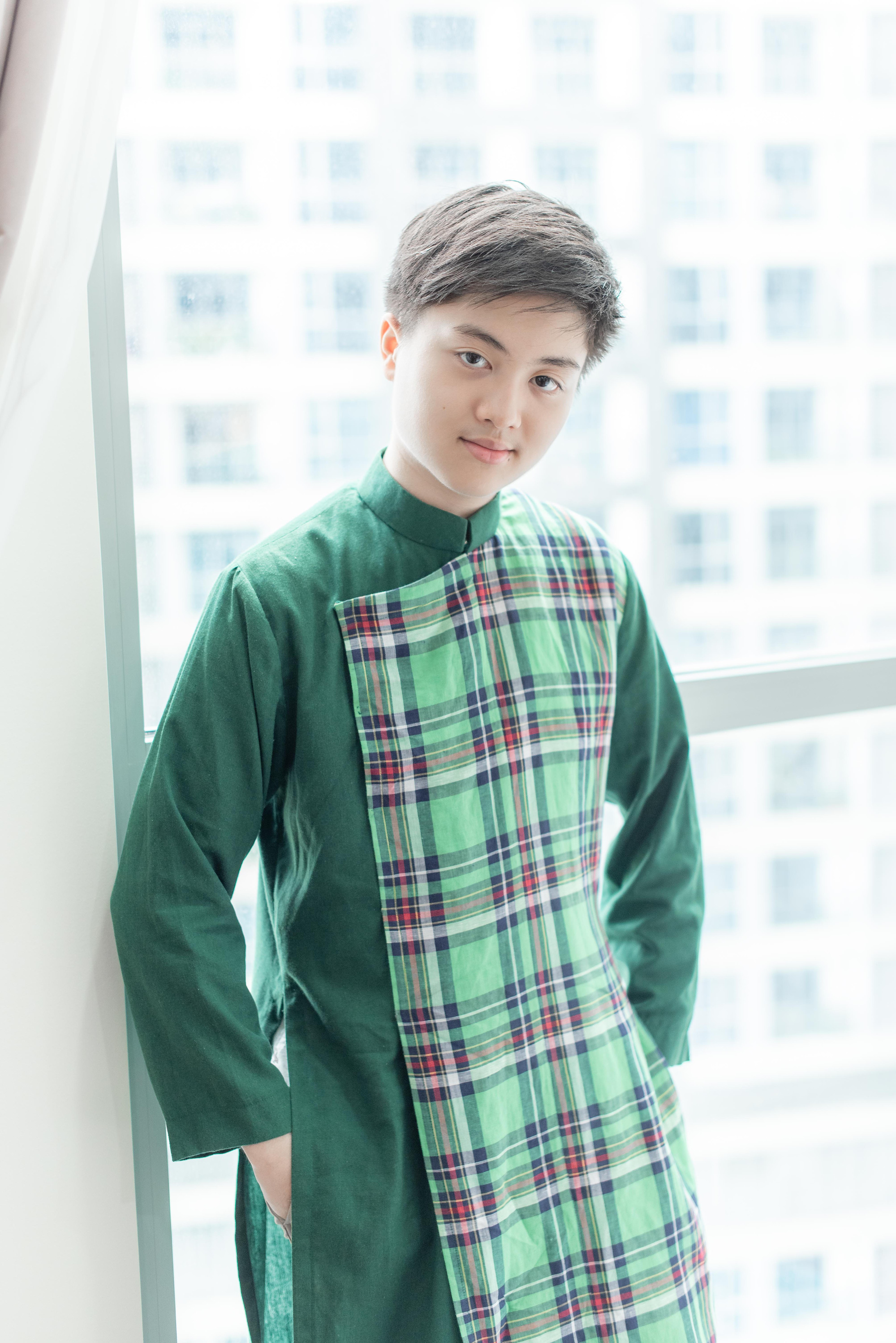 Trở thành hotboy sau khi giảm 22 kg trong 8 tháng - Ảnh 1.