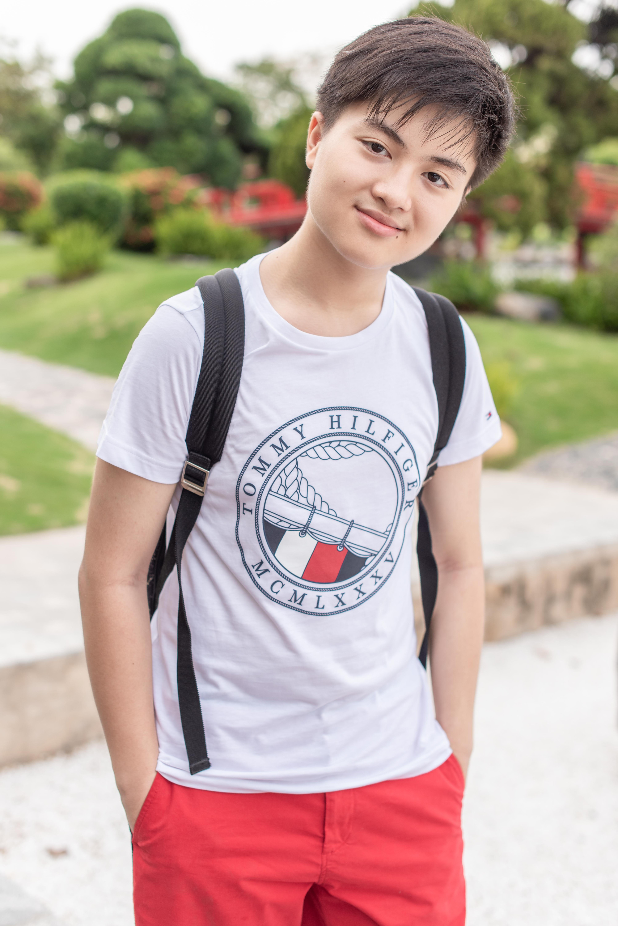 Trở thành hotboy sau khi giảm 22 kg trong 8 tháng - Ảnh 3.