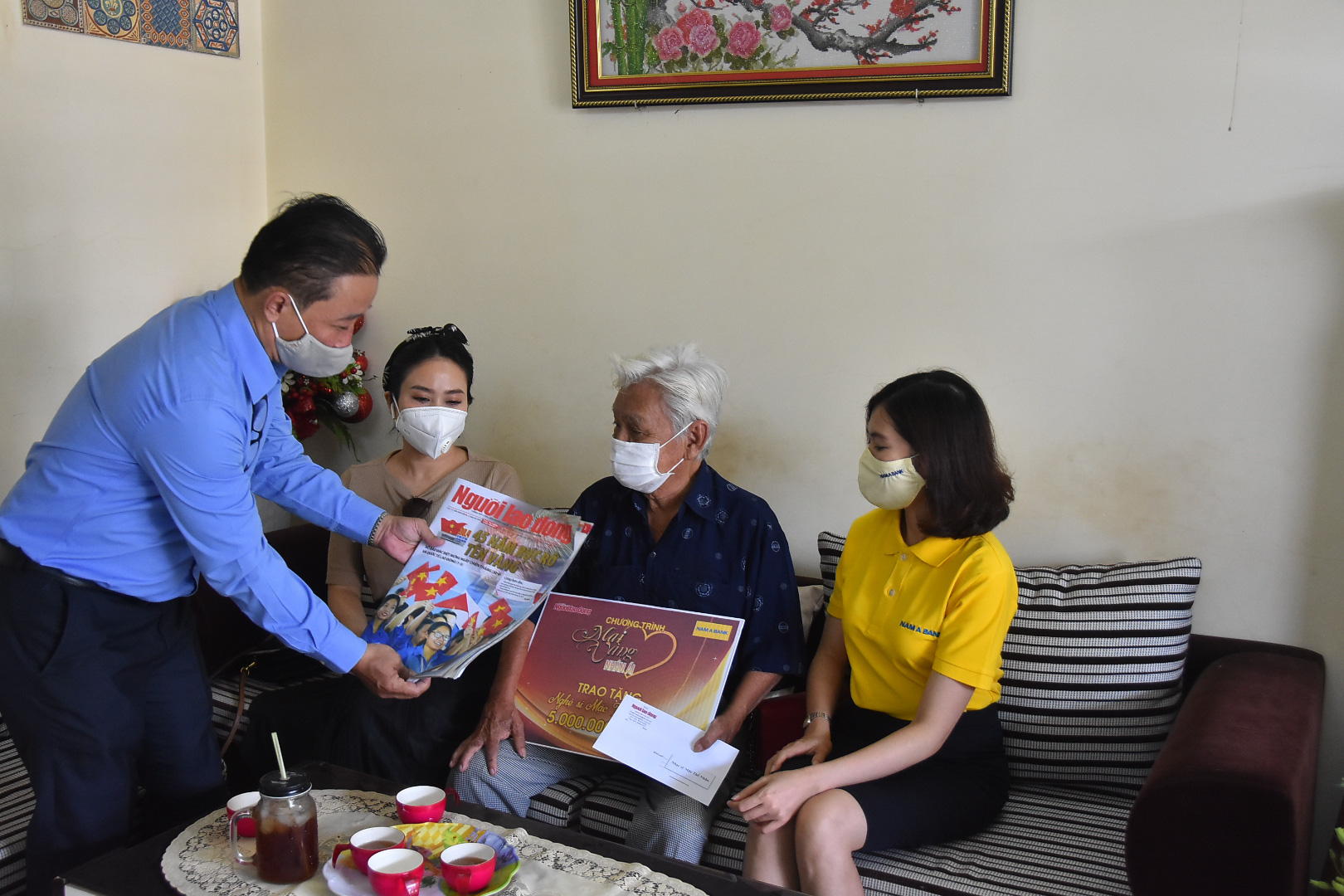Nhạc sĩ Mặc Thế Nh&acirc;n cấp cứu do bị tai biến - Ảnh 1.