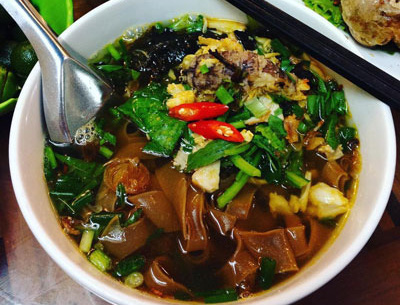 Đậm đà hương vị bánh đa cua đất cảng
