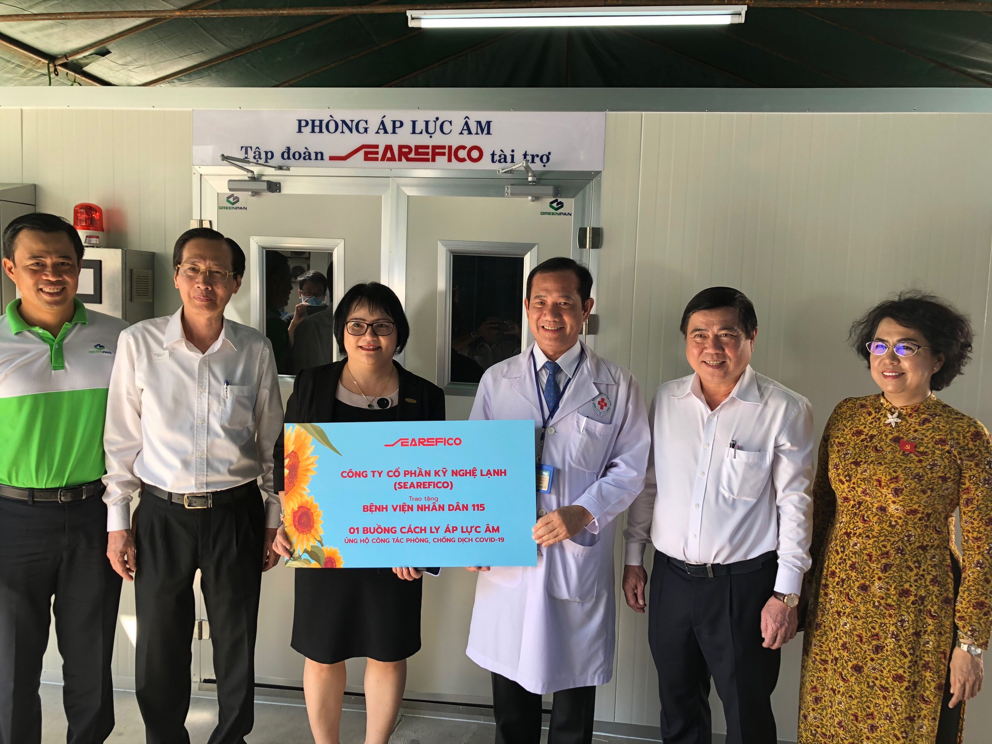 Bệnh viện Nh&acirc;n d&acirc;n 115 được tiếp sức trong ph&ograve;ng, chống dịch Covid-19 - Ảnh 3.