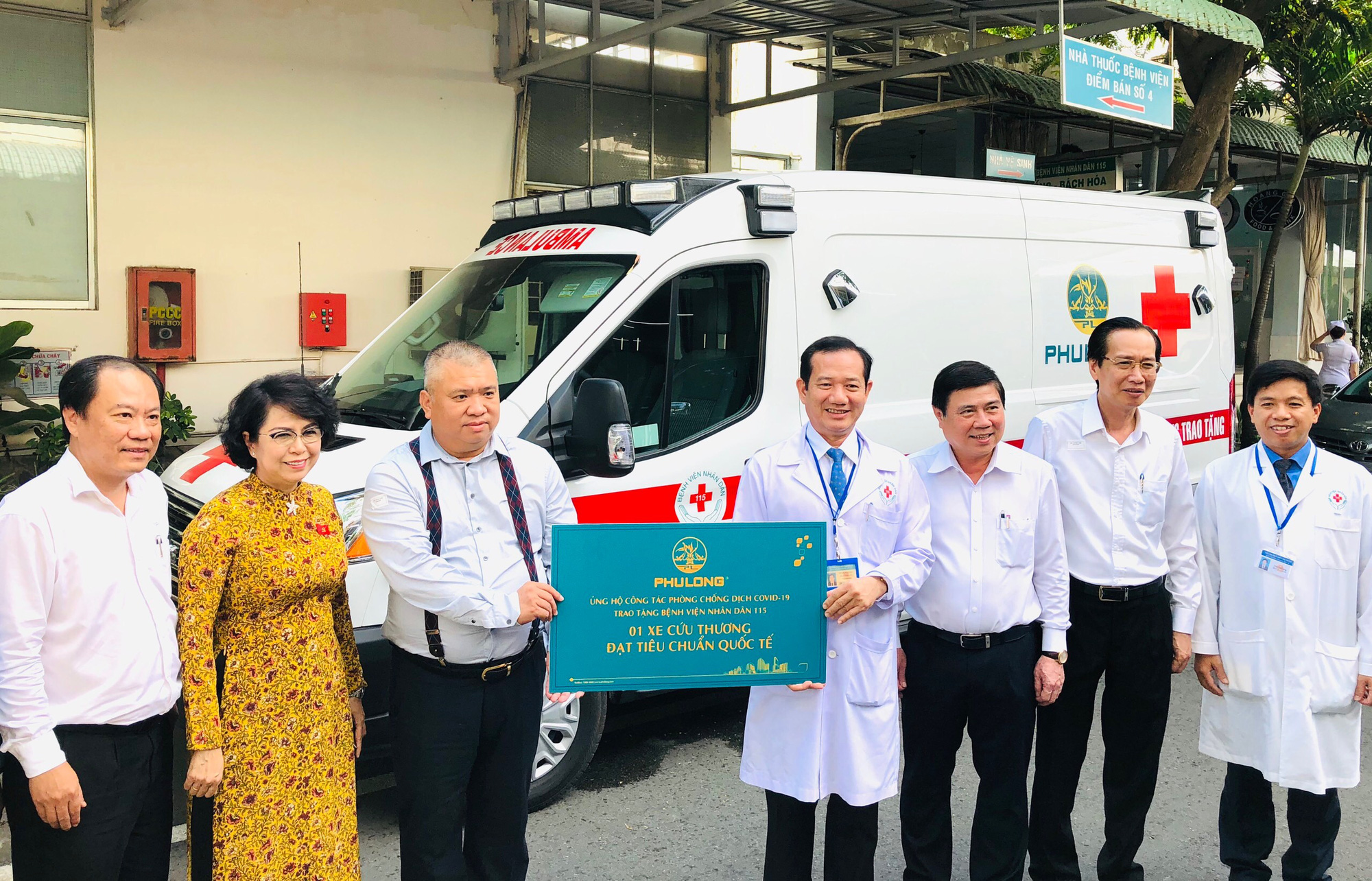 Bệnh viện Nhân dân 115 được "tiếp sức" trong phòng, chống Covid-19